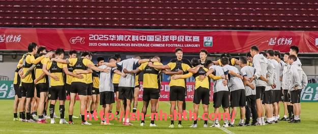 华体会hth登录入口-2019年火箭队对阵密尔沃基雄鹿队激烈对决